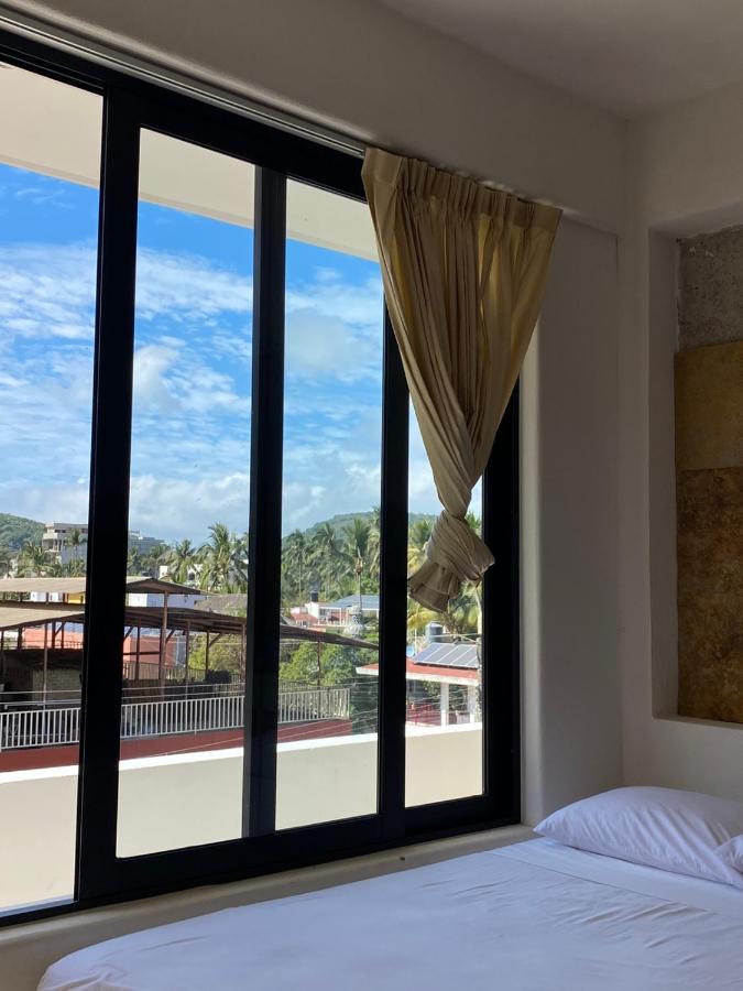 Kavali Hotel Los Ayala Bagian luar foto